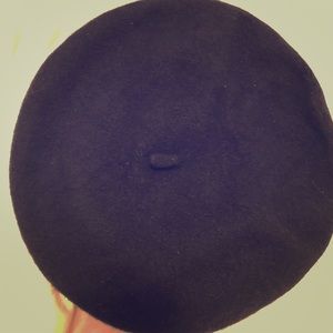 Forever 21 Black Beret